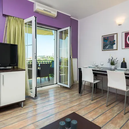 Blazev Apartament Primošten